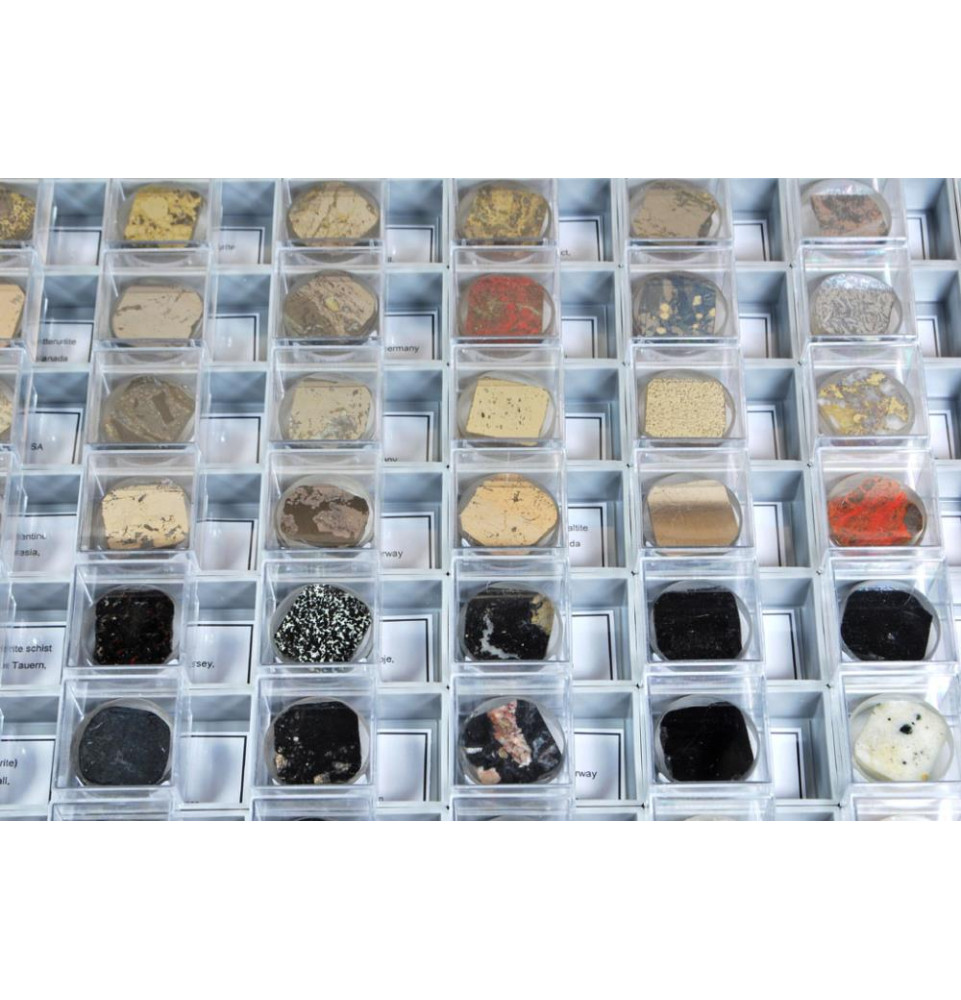 Collection de 20 coupes de minerai