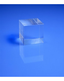 Socle plexiglas, plaque acrylique biseauté sur tous les angles 8x8x5cm,  présentation de minéraux.